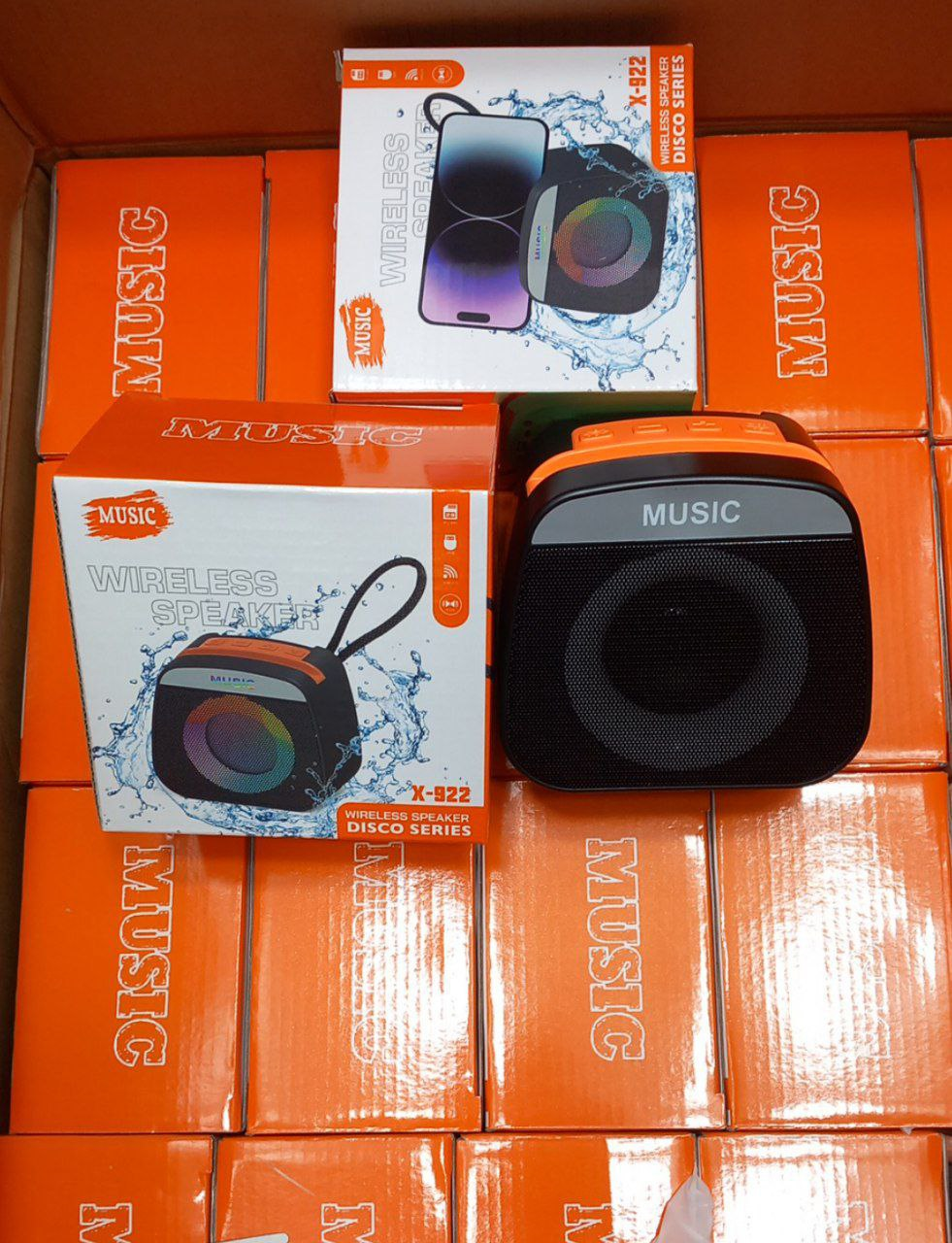 Enceinte Bluetooth LN-169 – Radio FM Lecteur SD – LED RGB